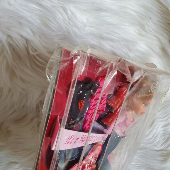 Bratz Sweet Heart First Edition Meygan Fashion Doll Exclusive - Picture 14 of 15